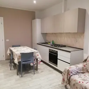La Casa Di Angio Lanzo dʼIntelvi
